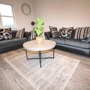 Great West Road Flat D Apartment
