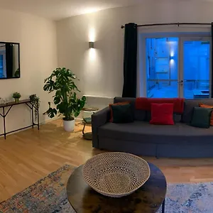  Apartment Edmonstone Old Town United Kingdom