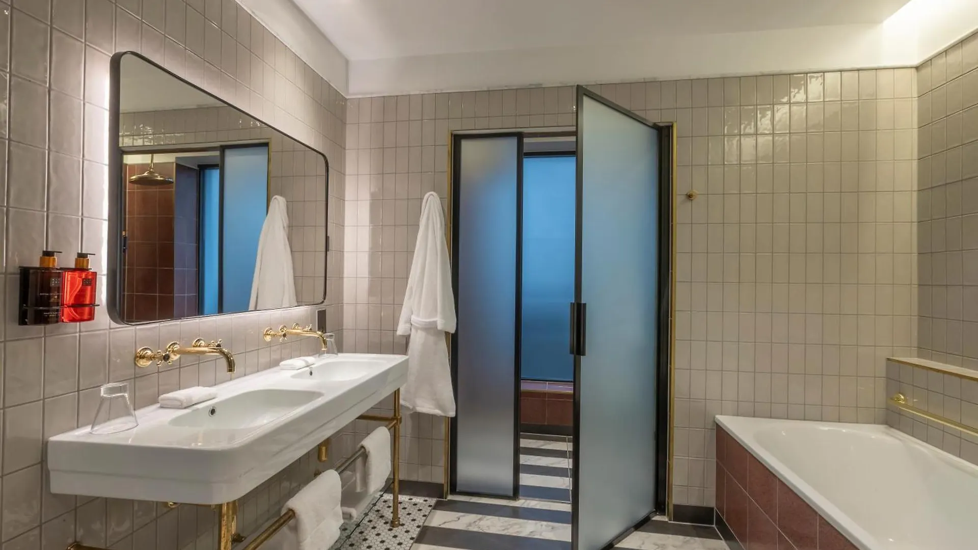 Clayton Hotel City Of Londres