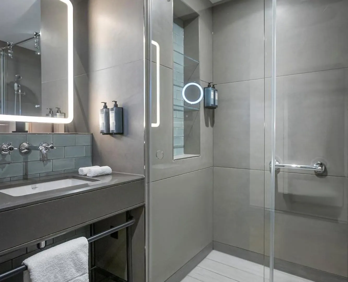 Clayton Hotel City Of Londres 4*,